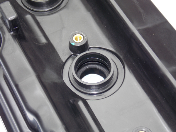 Крышка клапанов левая NISSAN VQ35DE