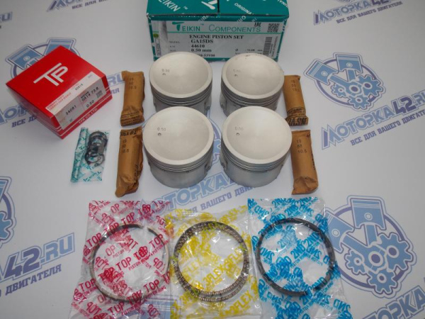 Поршни + кольца 4шт ремонт +0.50 GA15DS NISSAN