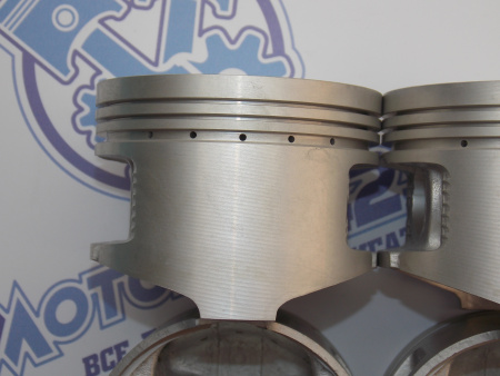 Поршни + кольца к-кт 4шт ремонт +0,50 HONDA F22B