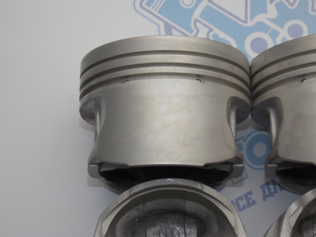 Поршни AW к-кт 4шт ремонт +0,50 FORD RDA, RKA MONDEO 1.8