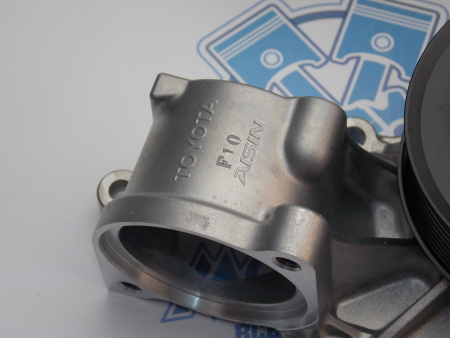 Насос водяной TOYOTA 1VD-FTV