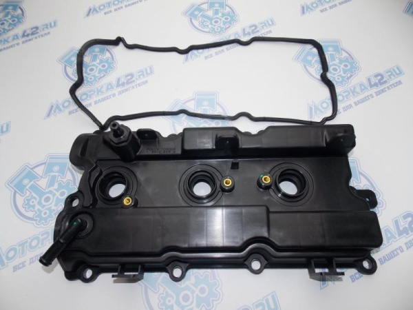 Крышка клапанов правая NISSAN VQ35DE