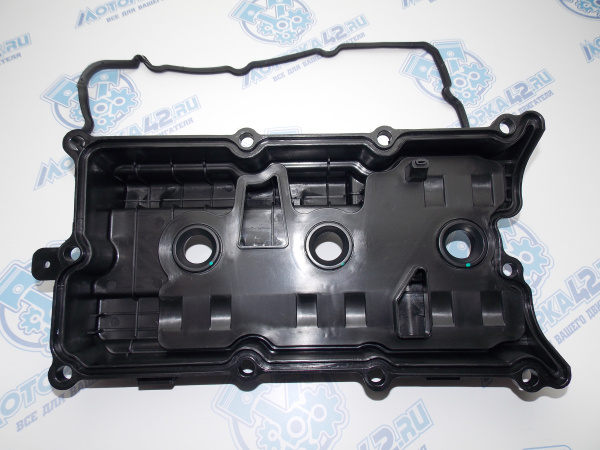 Крышка клапанов правая NISSAN VQ35DE
