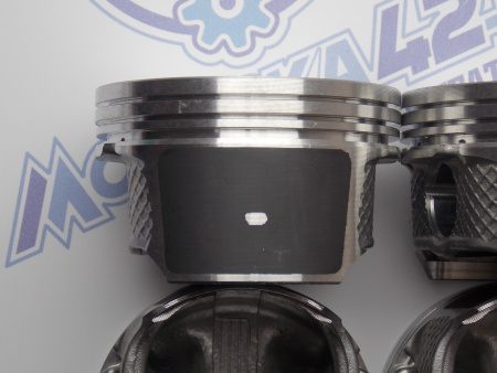 Поршни + кольца к-кт 4шт стандарт FORD 1.8