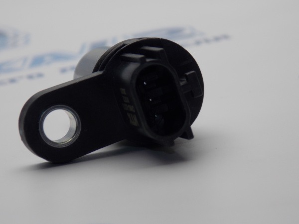 Датчик положения коленвала / распредвала NISSAN QR20DE, QR25DE