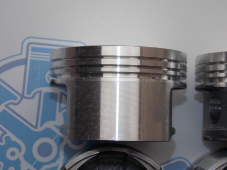 Поршни + кольца к-кт 4шт ремонт +0,25 KIA S6D