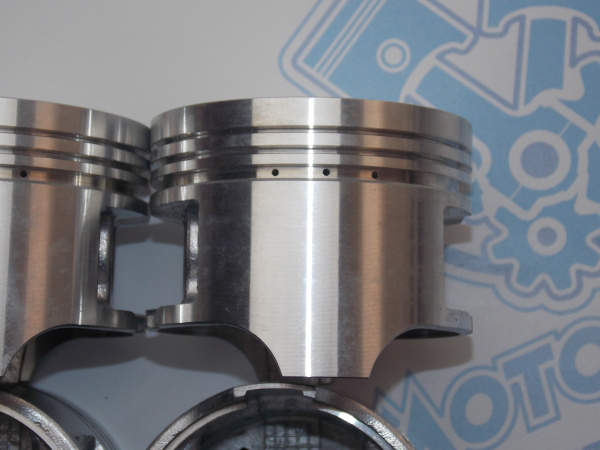 Поршни + кольца к-кт 4шт ремонт +0,50 HONDA PM6, D16A6