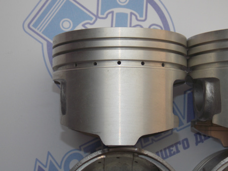 Поршни + кольца к-кт 4шт стандарт MMC 4G63 NEW