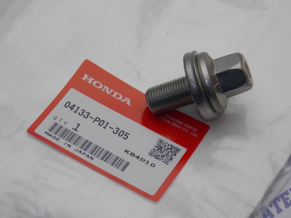 Болт шкива коленвала HONDA D, ZC