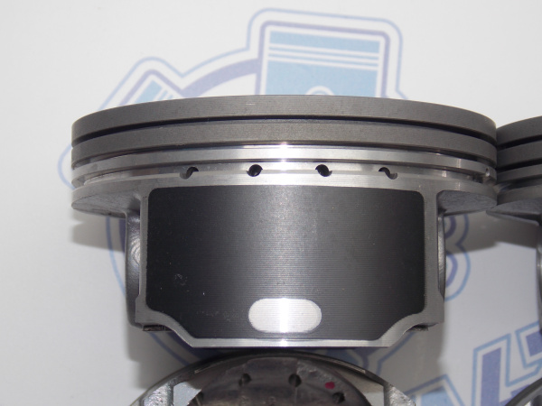 Поршни + кольца 4шт стандарт SUBARU EJ255, EJ257