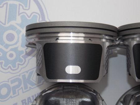 Поршни + кольца к-кт 4шт ремонт +0,25 MAZDA LF-DE