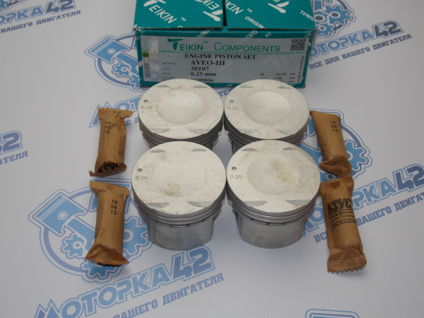 Поршни + кольца к-кт 4шт ремонт +0,25 GM F14D3