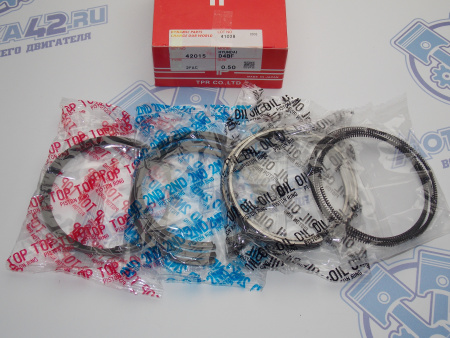 Поршни + кольца 4шт ремонт +0,50 4D56T CRDi 44